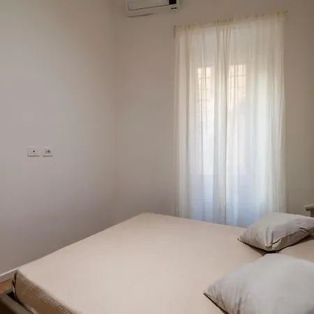 Guesthost - Elegant Flat Prati & Ottaviano Ma *